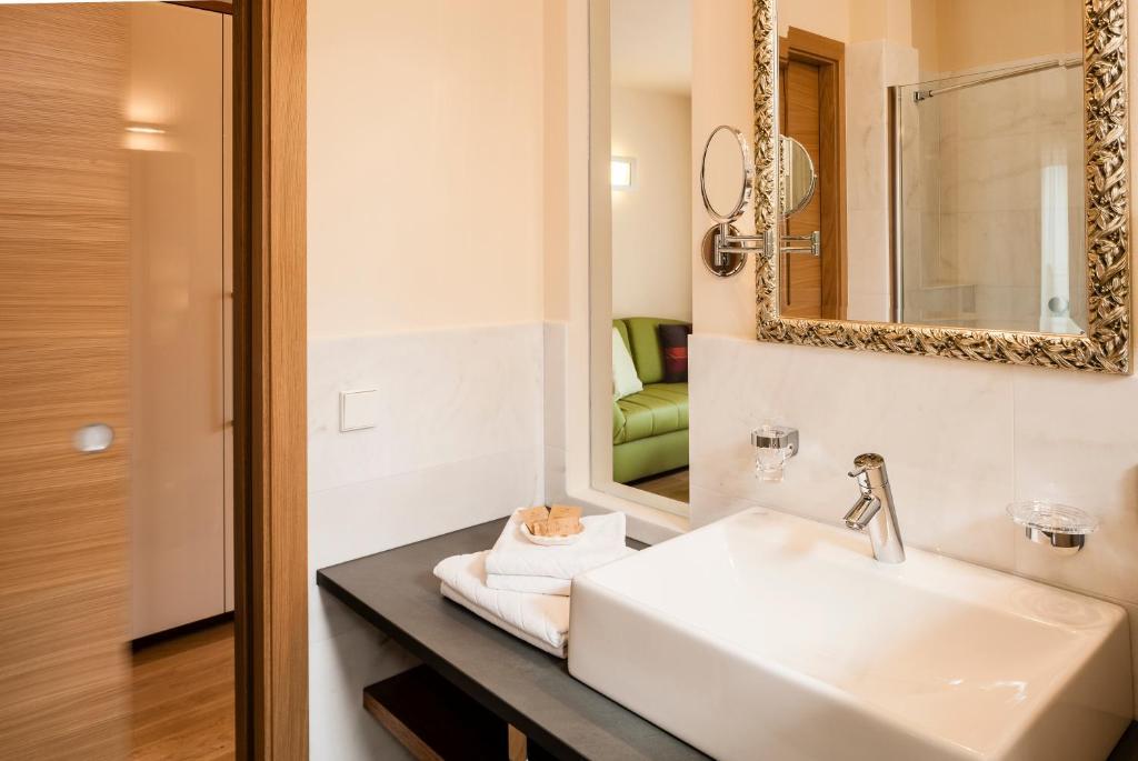 Hotel Residence Pernhof 泰尔梅诺 外观 照片